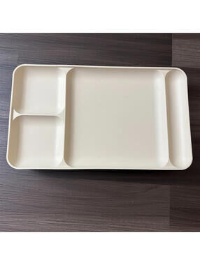 Vintage Tupperware Almond Divided Trays Set Of 6 Lunch TV Dinner Camping #1535